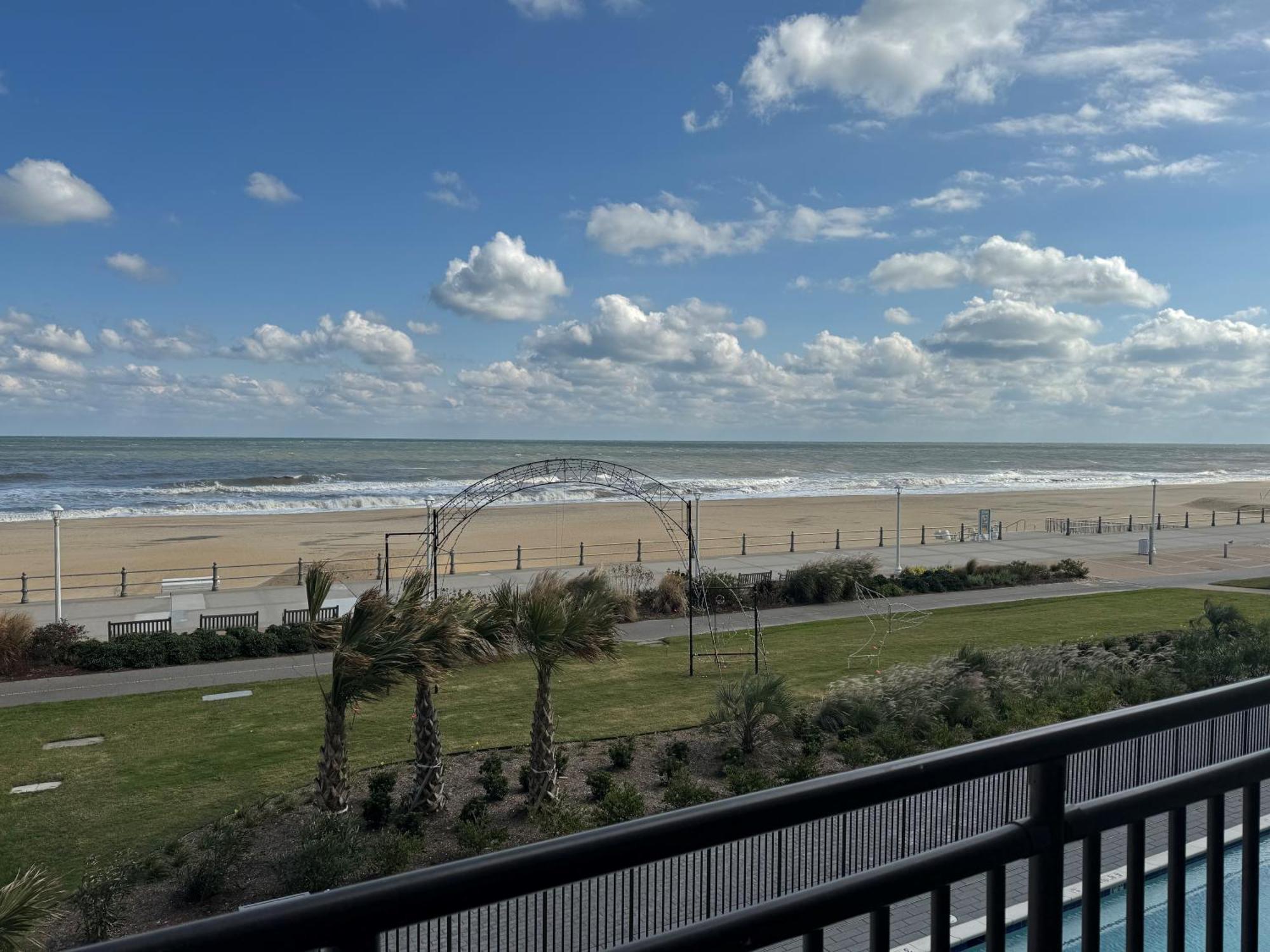 Moxy Virginia Beach Oceanfront Eksteriør billede